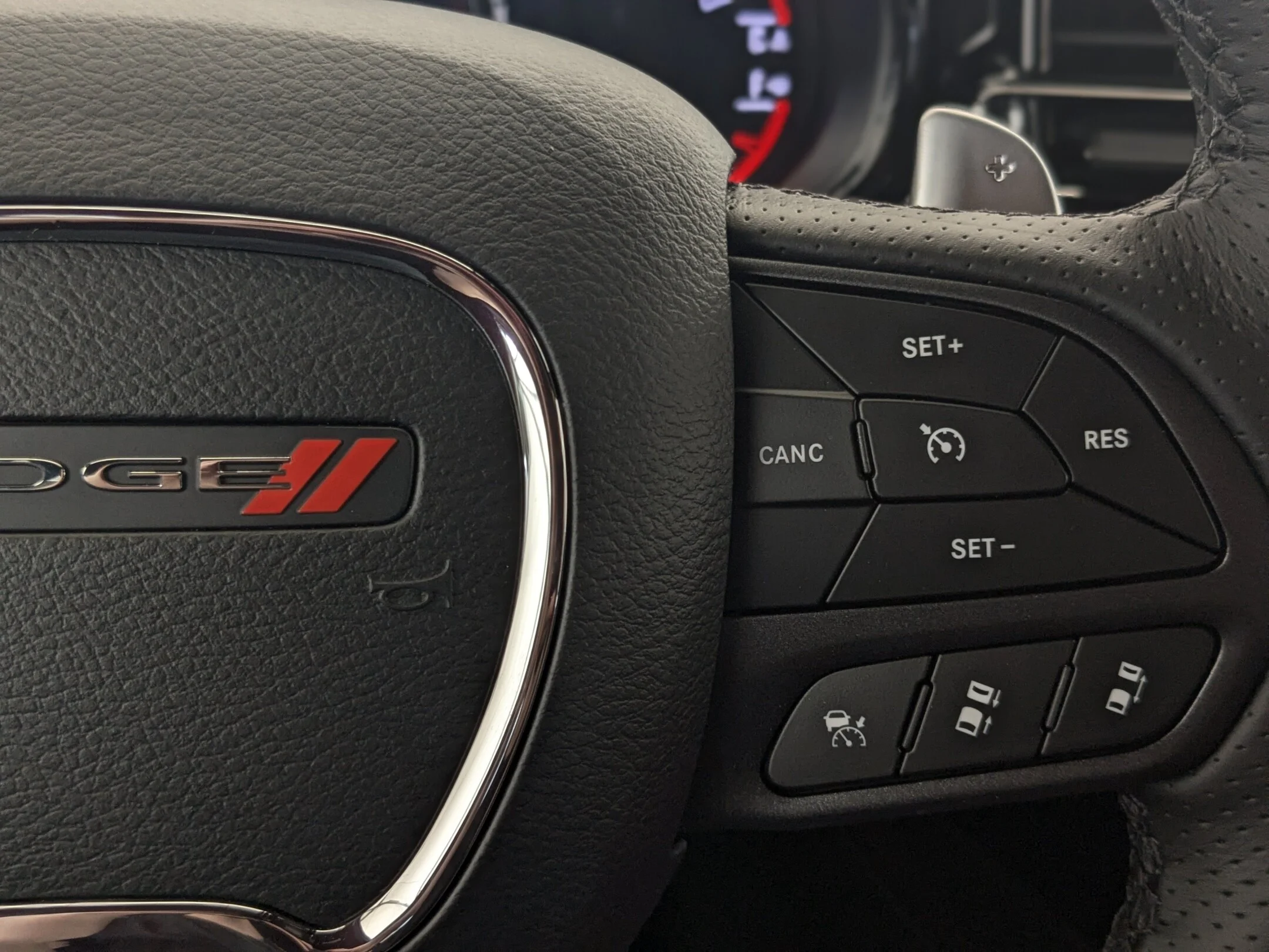 New 2026 Black Dodge GT HEMI V8 Plus - - Blacktop Pkg - Power Sunroof - Adaptive Cruise - Ventilated Seats & More! image 18