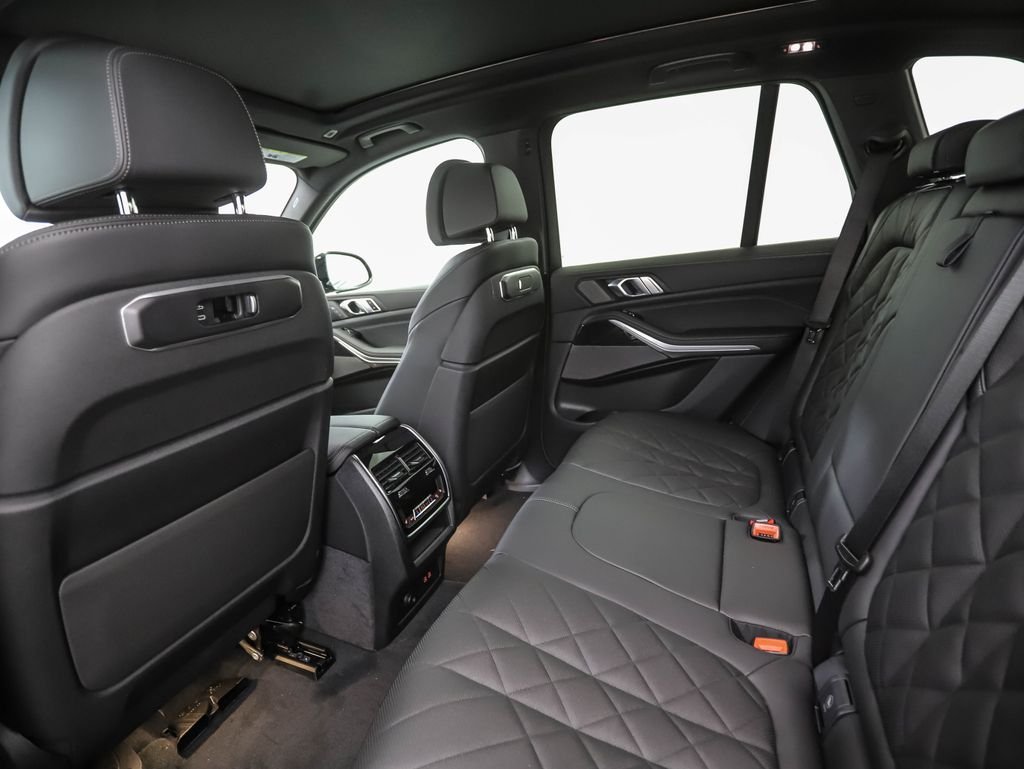 New 2026 Gray Metallic BMW xDrive40i image 21