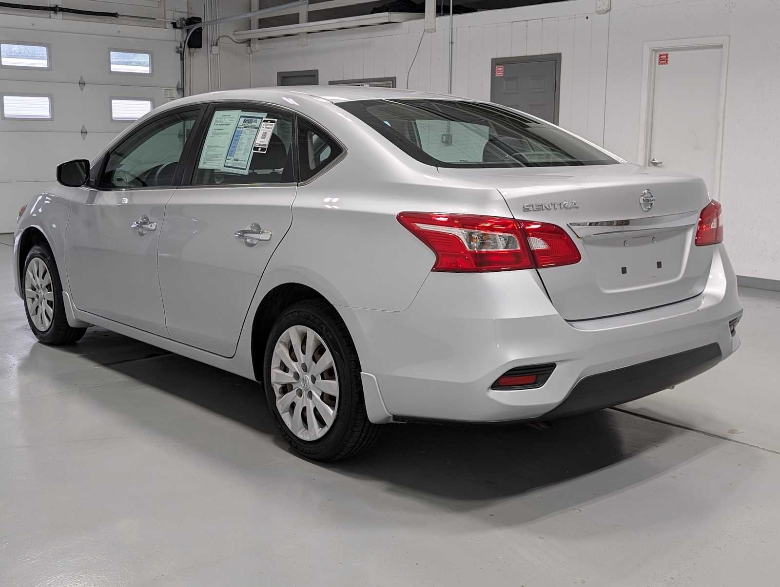 Used 2017 Brilliant Silver Nissan S image 11