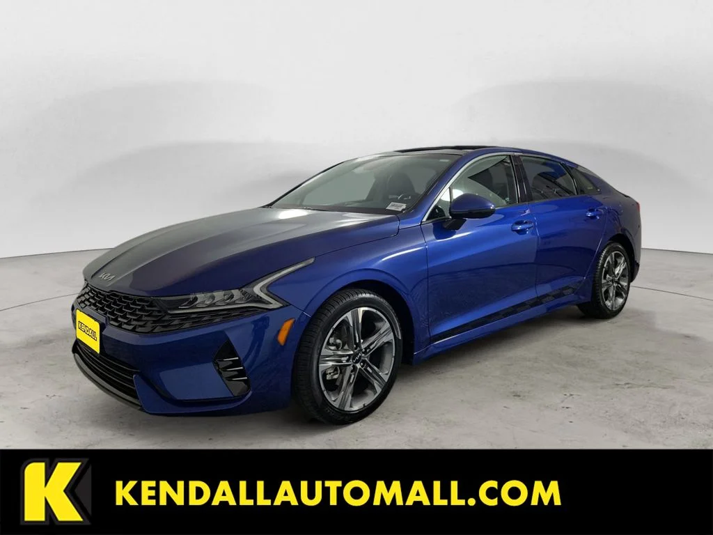 2023 Kia Optima EX FWD's photo