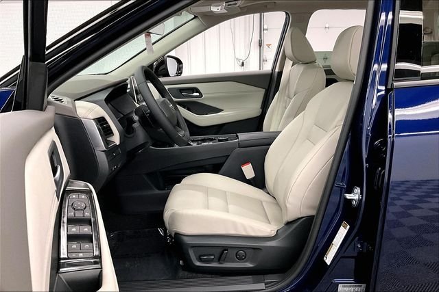 New 2026 Deep Ocean Blue Pearl Nissan Dark Armor image 10