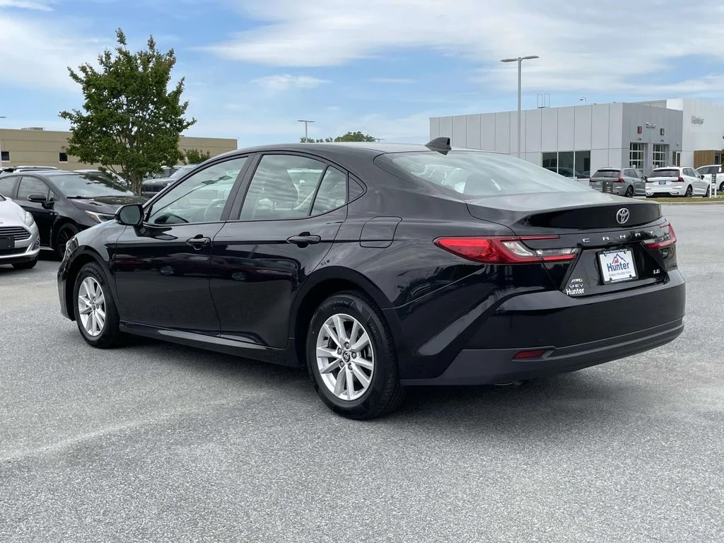 Used 2025 Midnight Black Metallic Toyota LE image 25