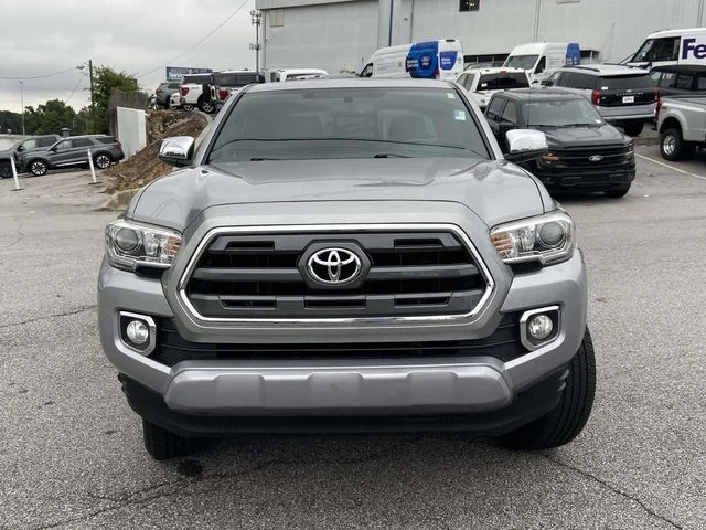 Used 2016 Silver Sky Metallic Toyota Limited image 8