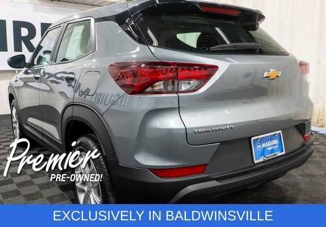 Used 2024 Gray Chevrolet LS image 7