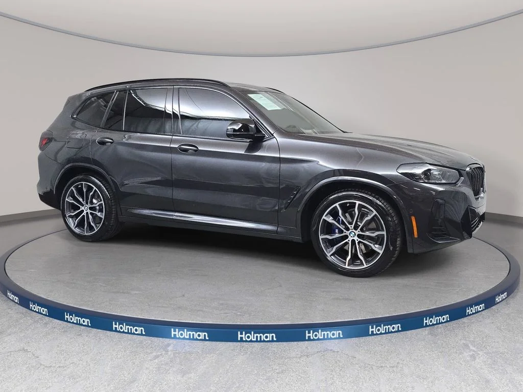 Used 2023 Dark Graphite BMW M40i image 3