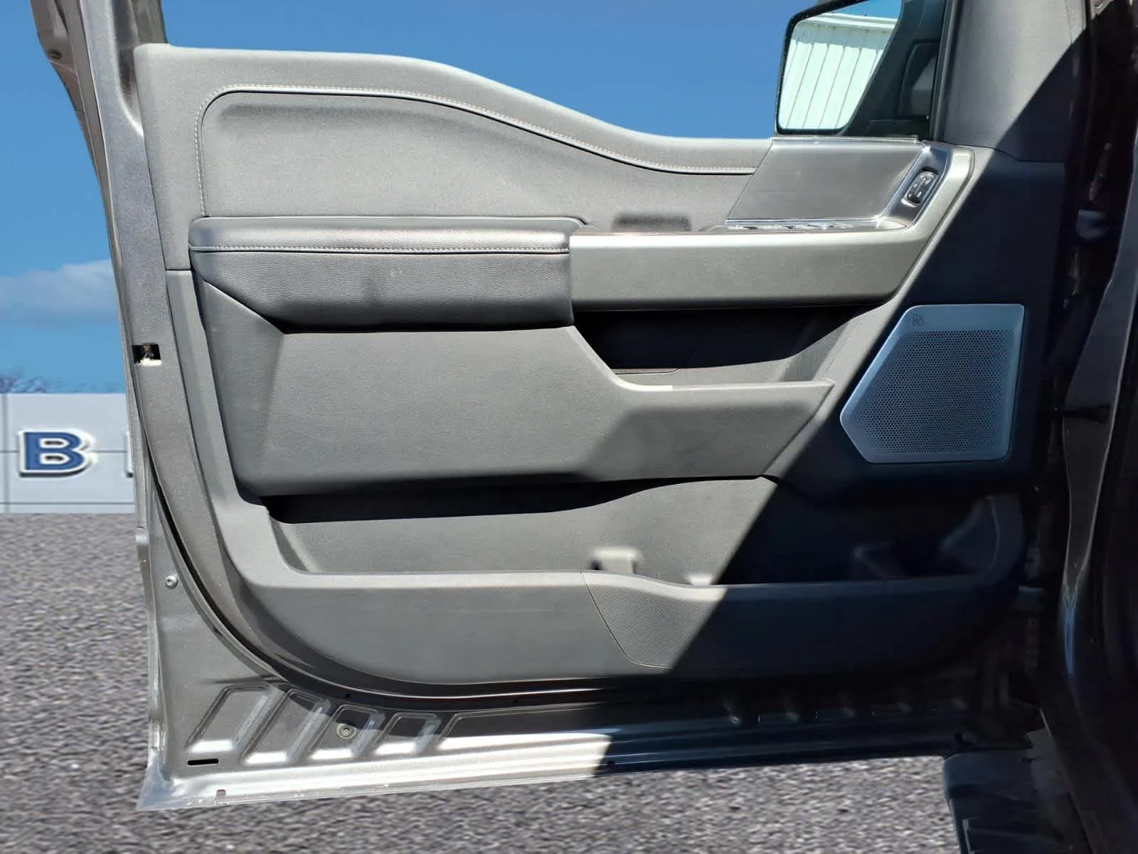Used 2023 Carbonized Gray Ford LARIAT image 11