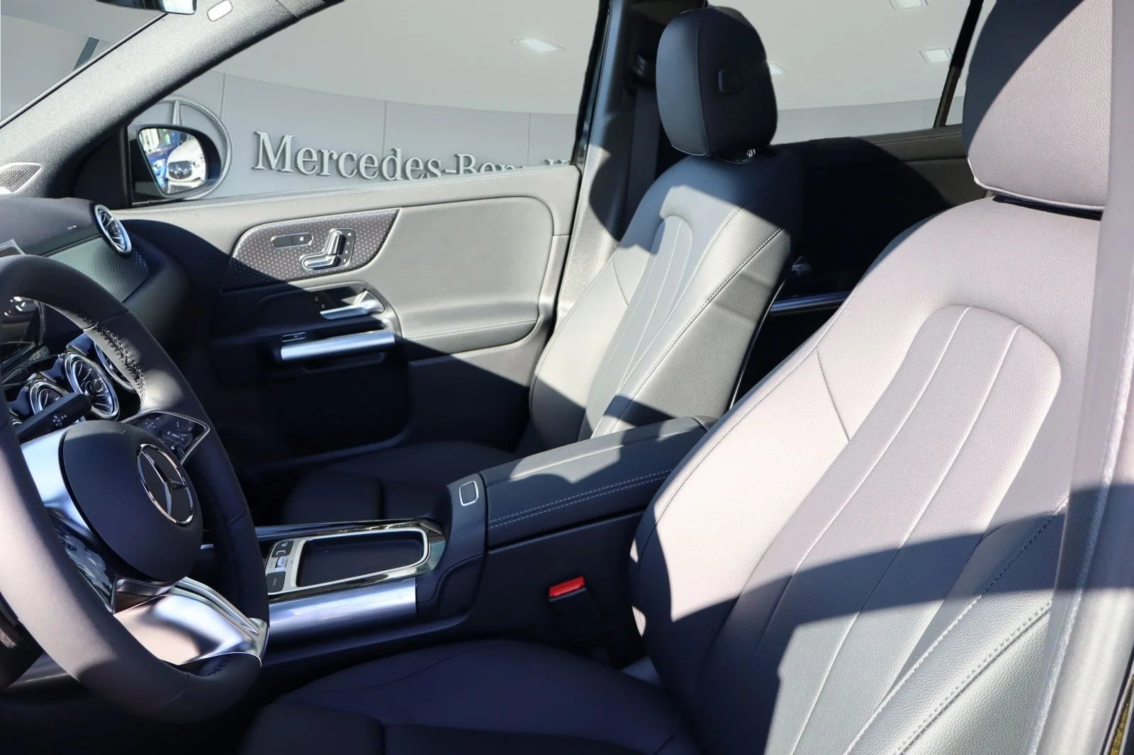 New 2026 Black Mercedes-Benz 250 4matic Suv image 13