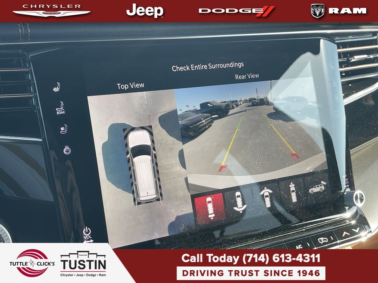 New 2026 Bright White Clear-Coat Exterior Paint Jeep Summit Reserve image 25