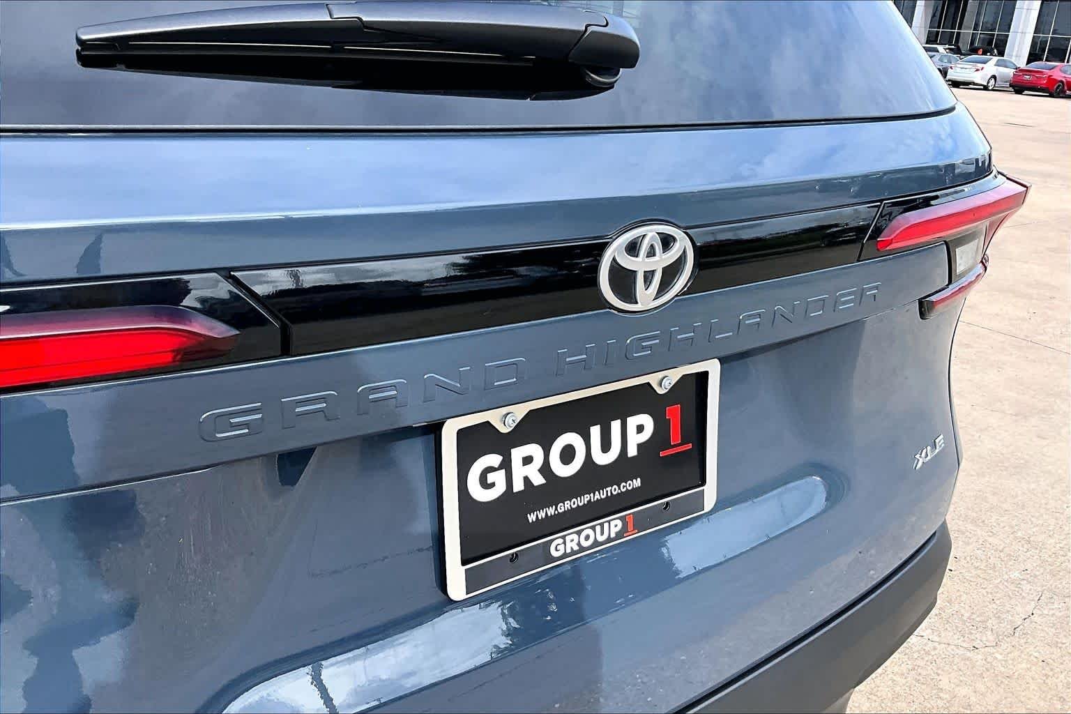 Used 2026 Storm Cloud Toyota XLE image 30