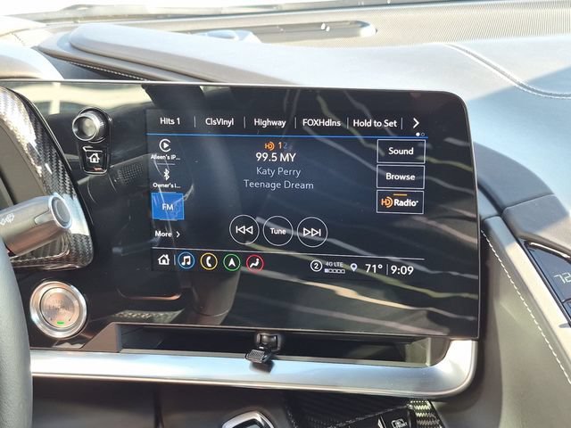 Used 2023 HYPERSONIC GRAY METALLIC Chevrolet 3LT image 22