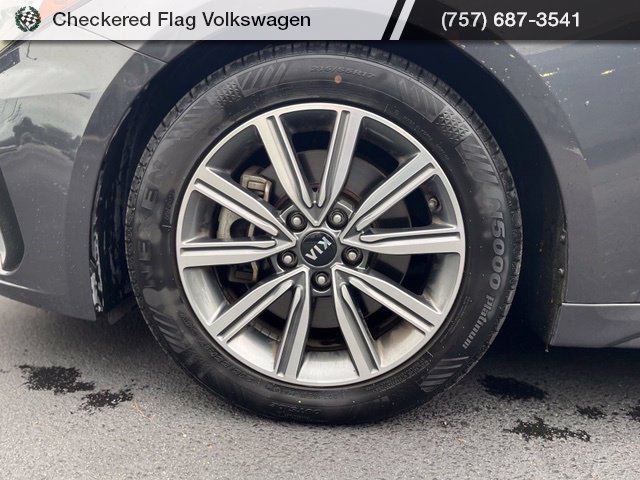 Used 2019 Platinum Graphite Kia EX Turbo image 5