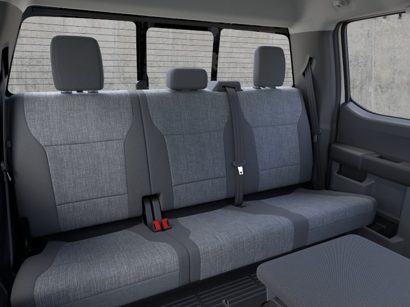New 2026 Oxford White Ford XL image 11