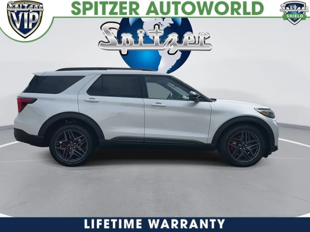 New 2026 Space White Metallic Ford ST image 10