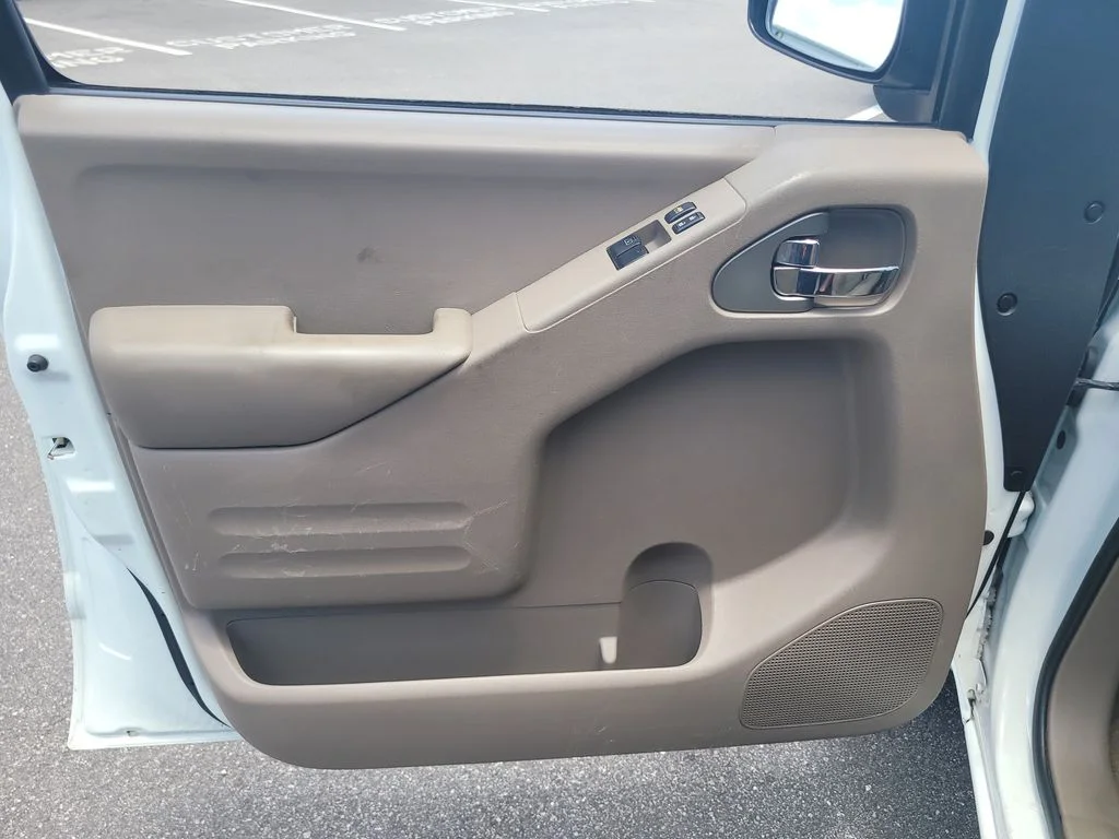Used 2017 White Nissan SV image 12