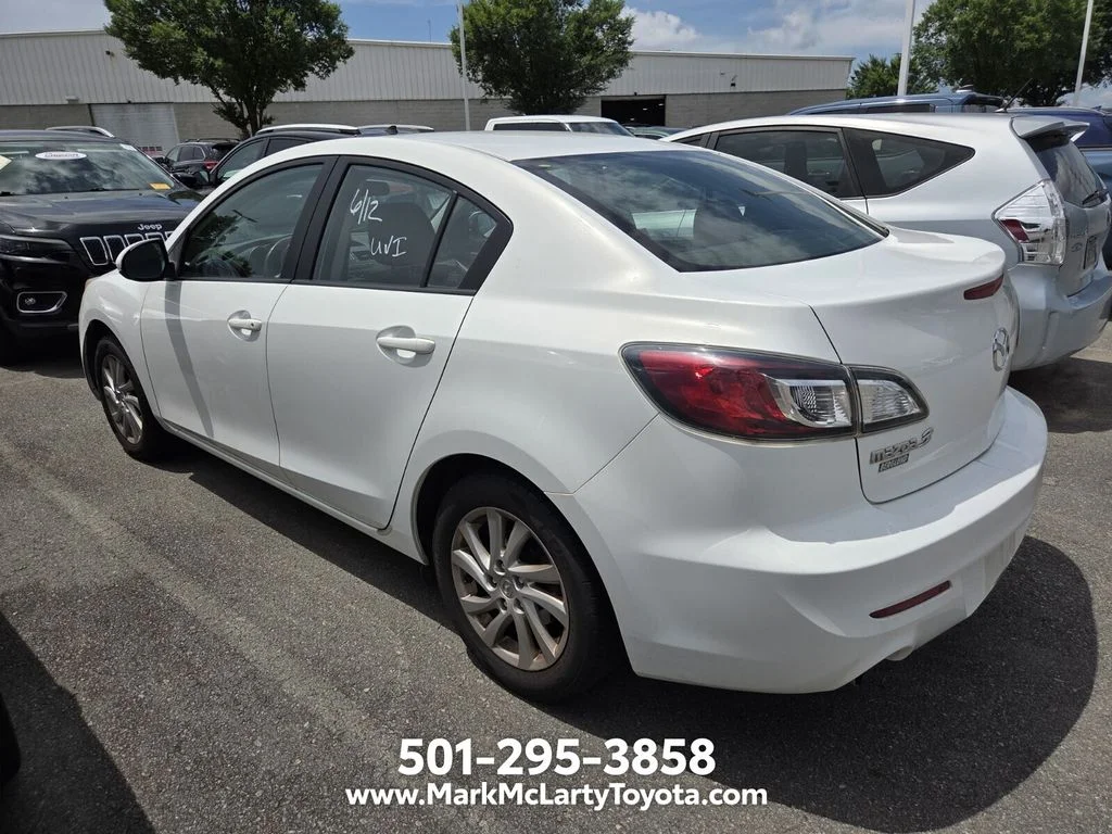 Used 2012 White Mazda i Touring image 3