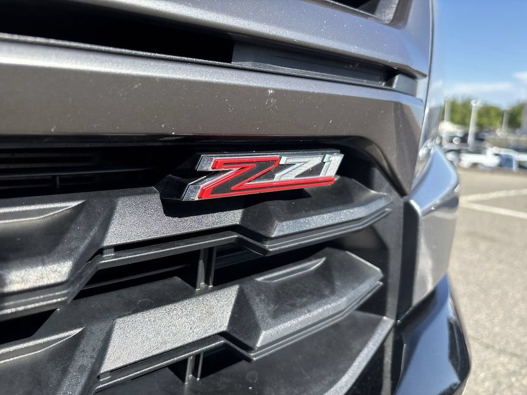 Used 2022 SATIN STEEL METALLIC Chevrolet 4WD Z71 image 35