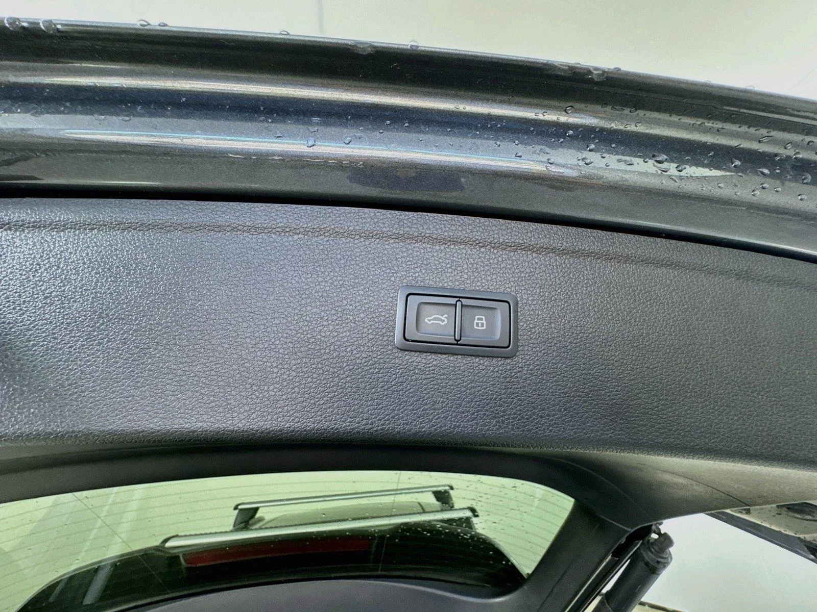 Used 2024  AUDI PREMPLS image 35