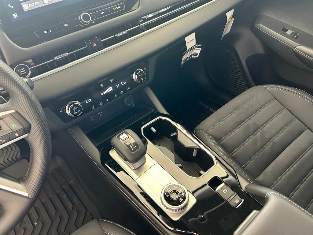 New 2026 Gray Mitsubishi Trail Edition image 52