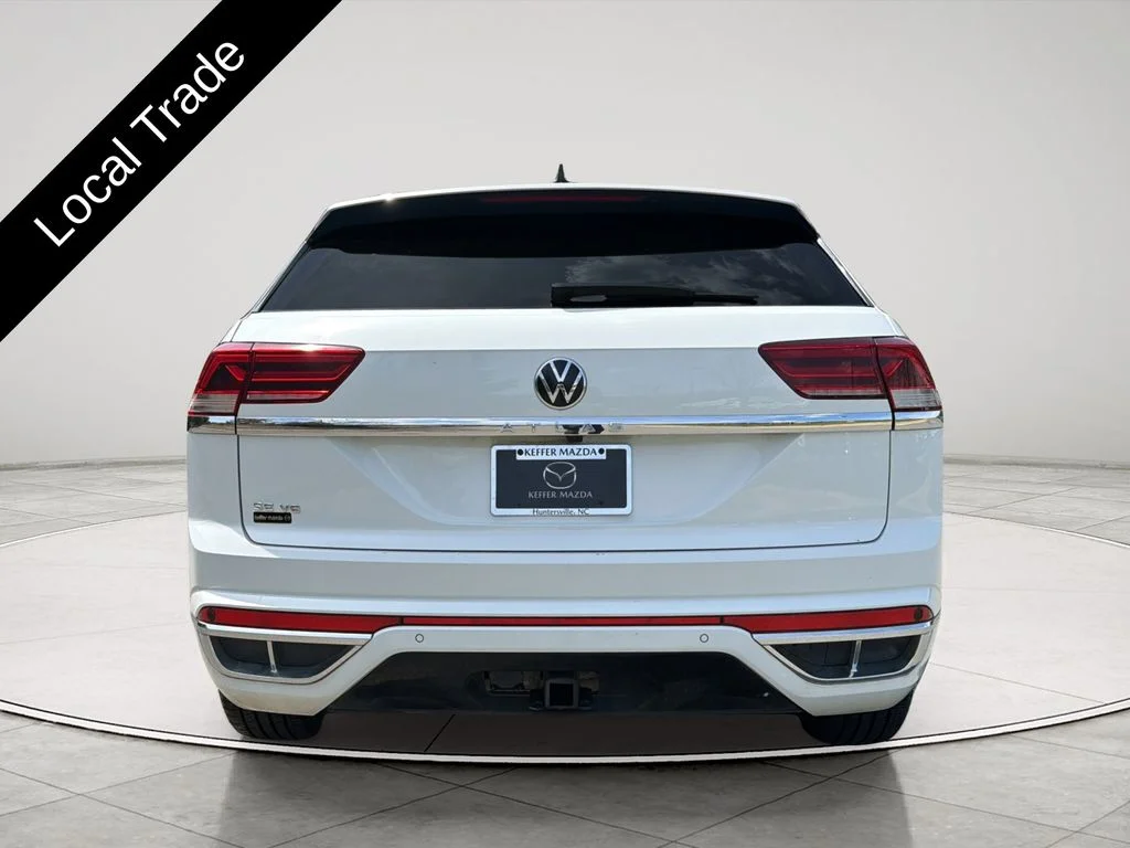 Used 2021 Pure White Volkswagen 3.6L V6 SE w/Technology R-Line image 4