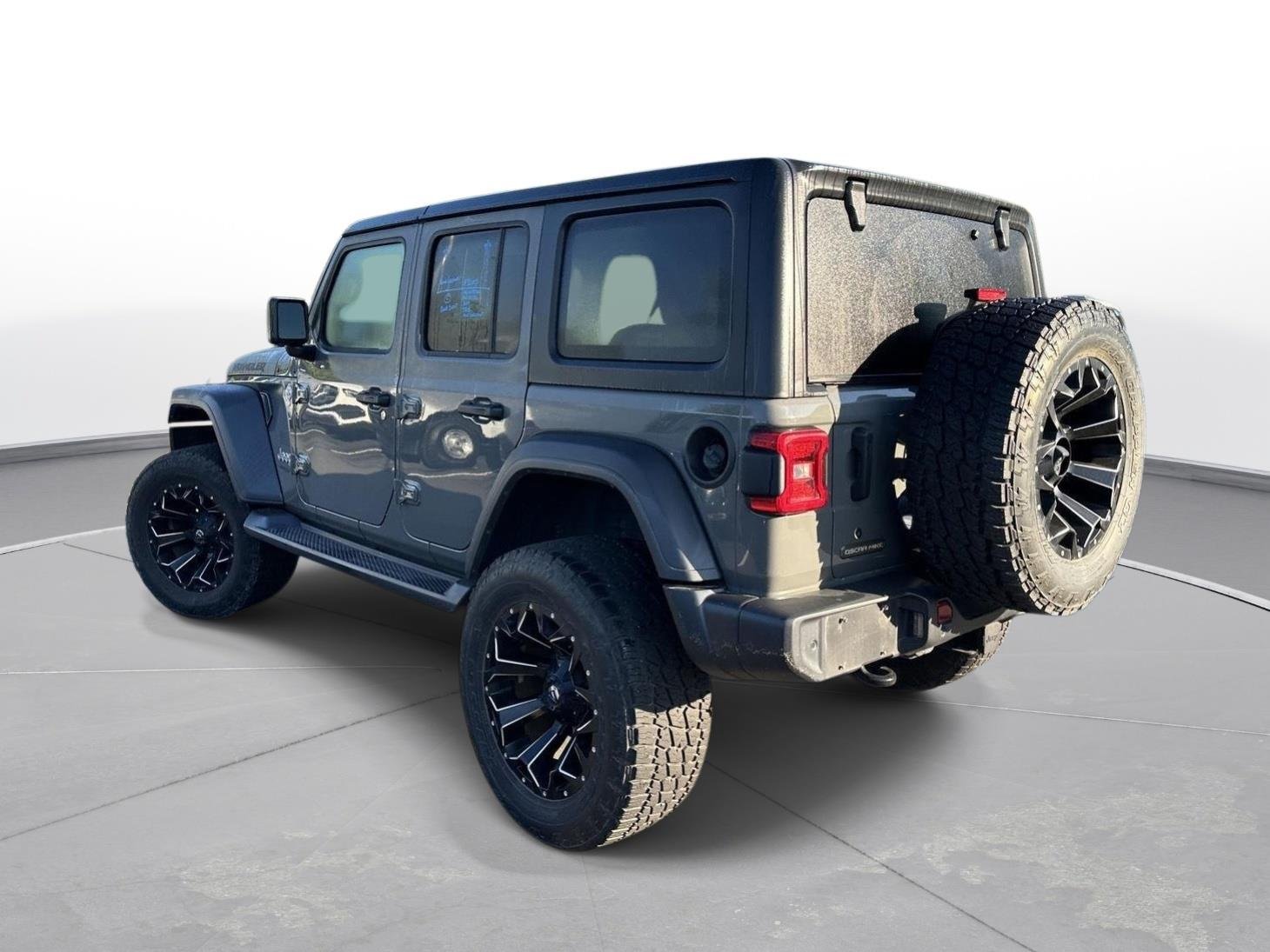 Used 2020 Sting-Gray Clearcoat Jeep Freedom image 8
