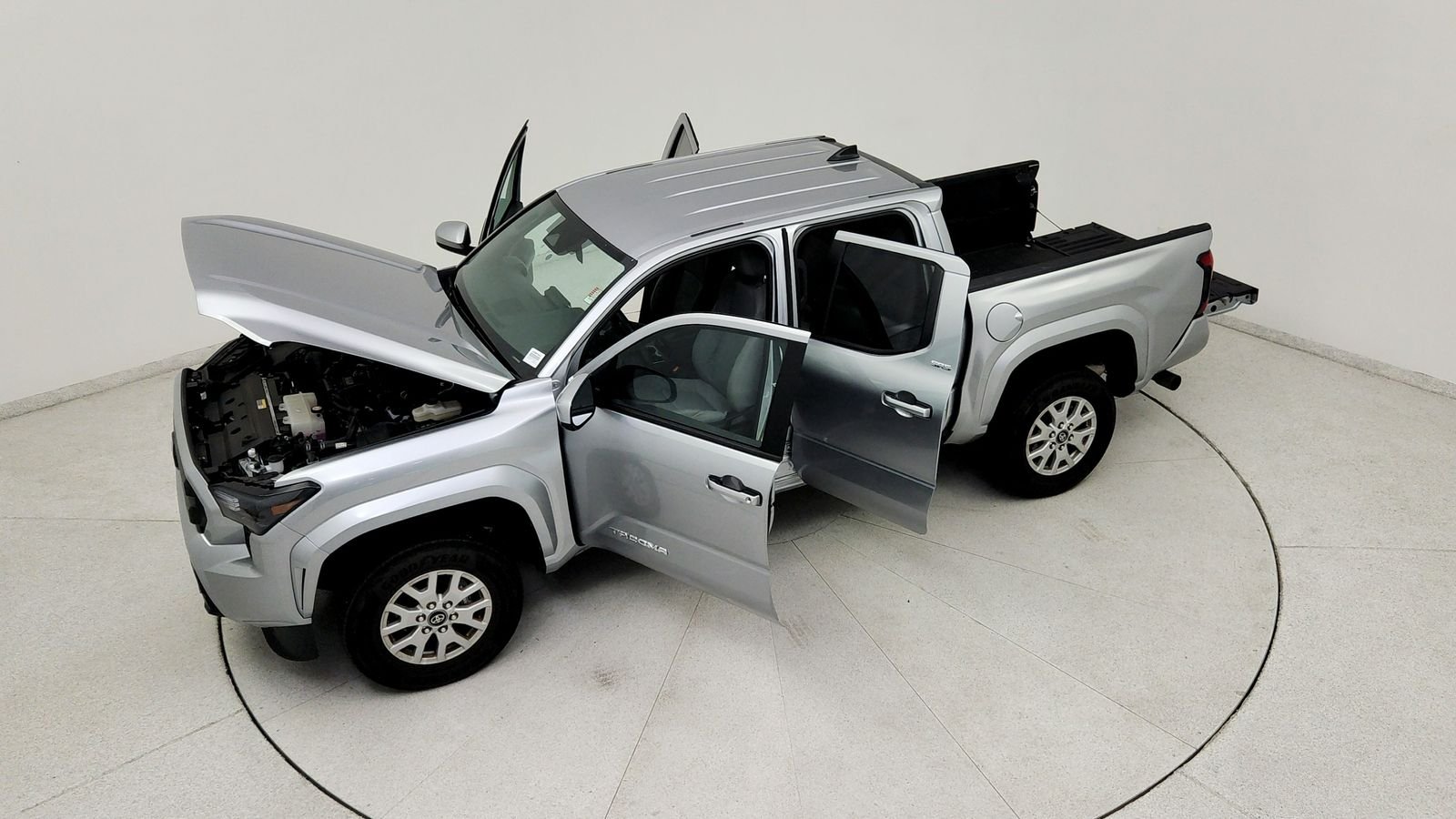 Used 2026 Silver Toyota SR5 image 22