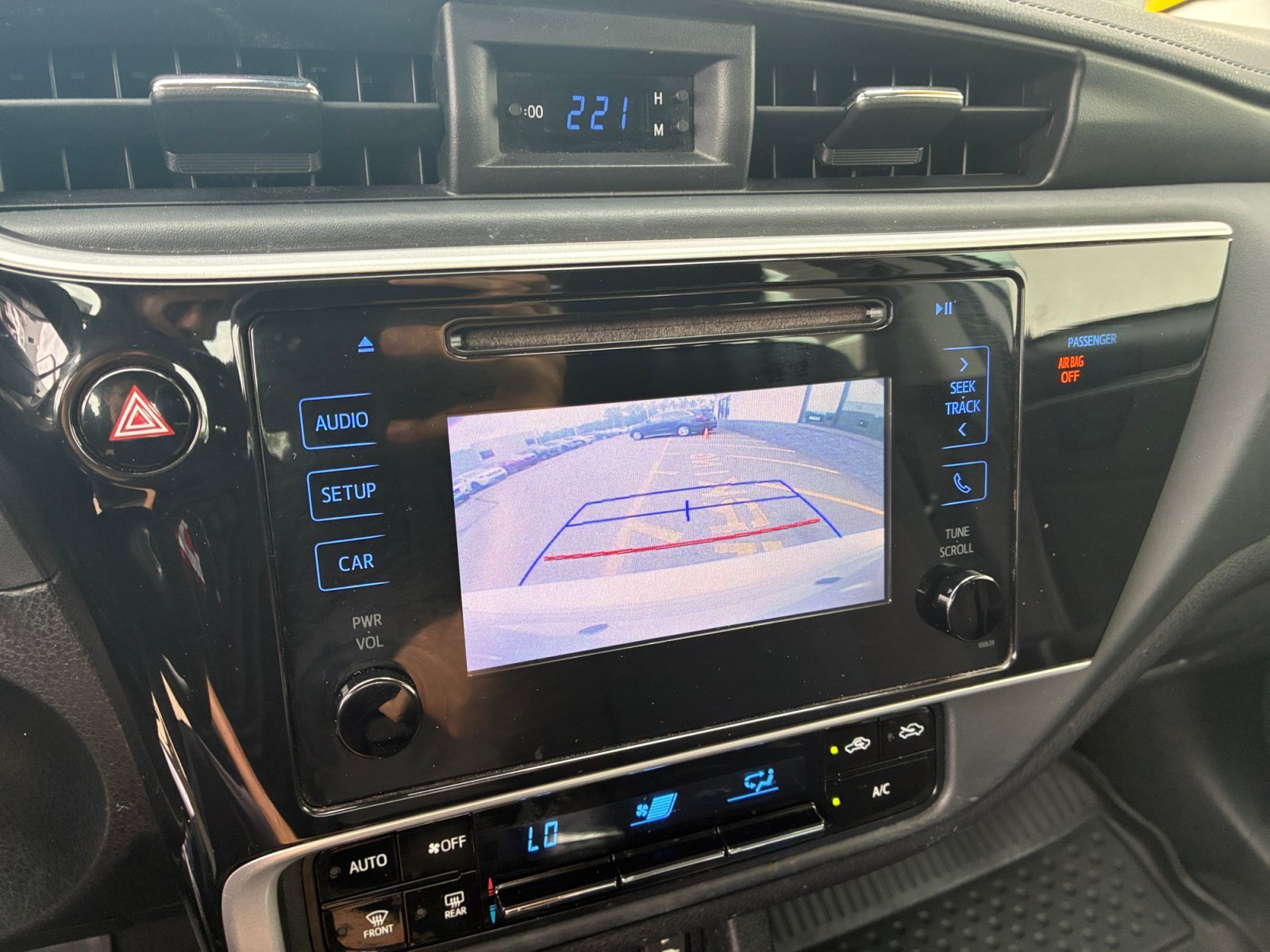 Used 2018 Classic Silver Metallic Toyota LE image 20