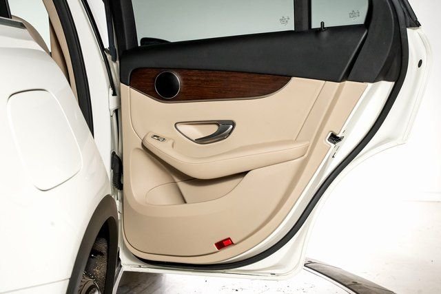 2022 Mercedes-Benz GLC GLC300 - Photo 58