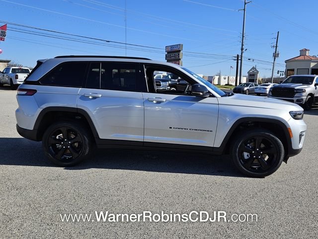2025 Jeep Grand Cherokee Limited - Photo 15