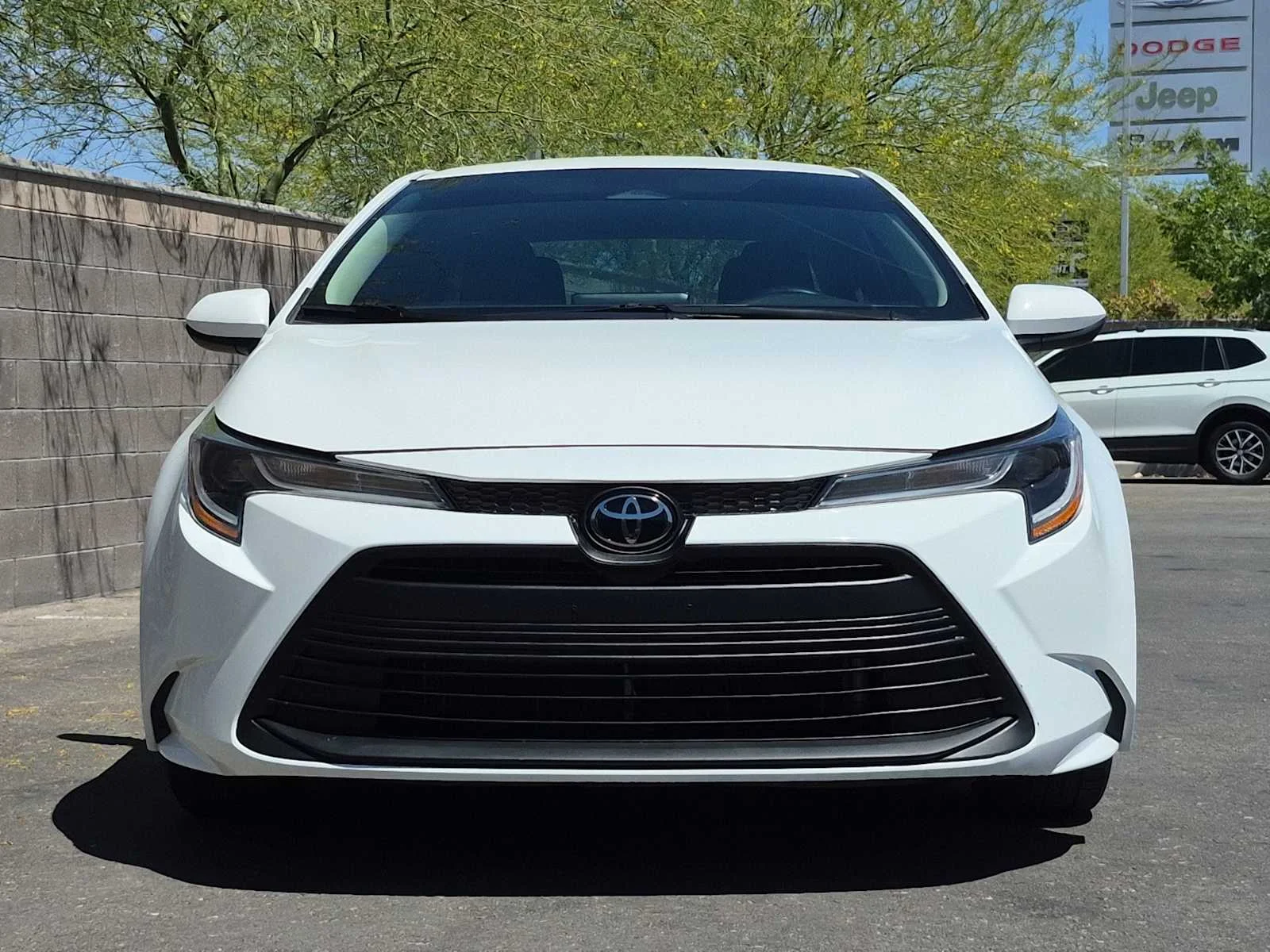 Used 2024 Ice Cap Toyota LE image 4
