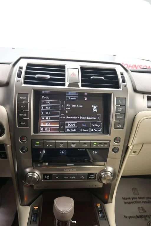 Used 2019 Silver Lexus 460 image 18