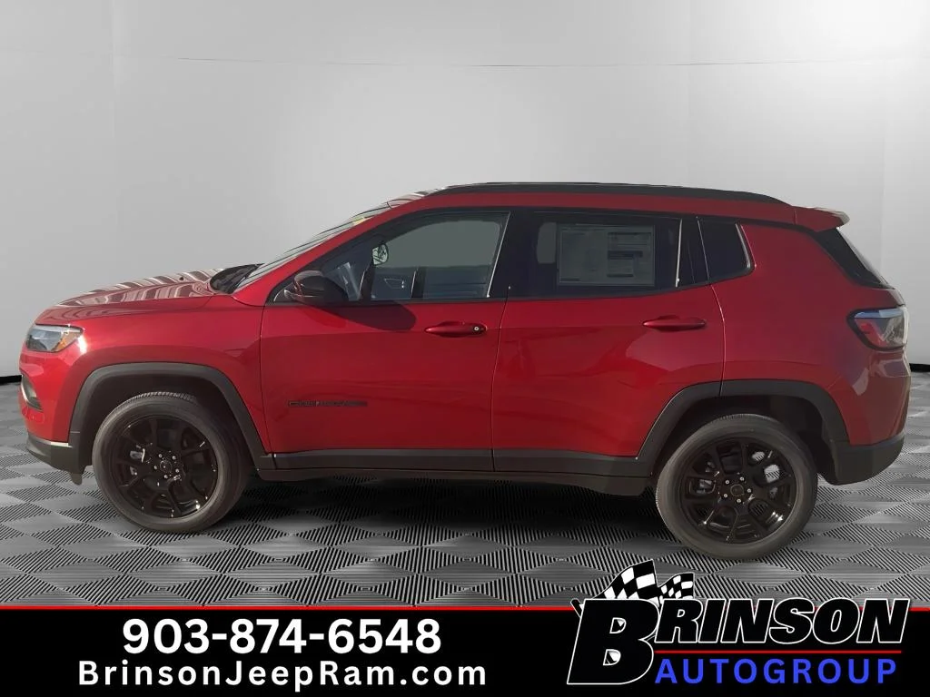 New 2026 Red Hot Pearl-Coat Exterior Paint Jeep Latitude Altitude image 3