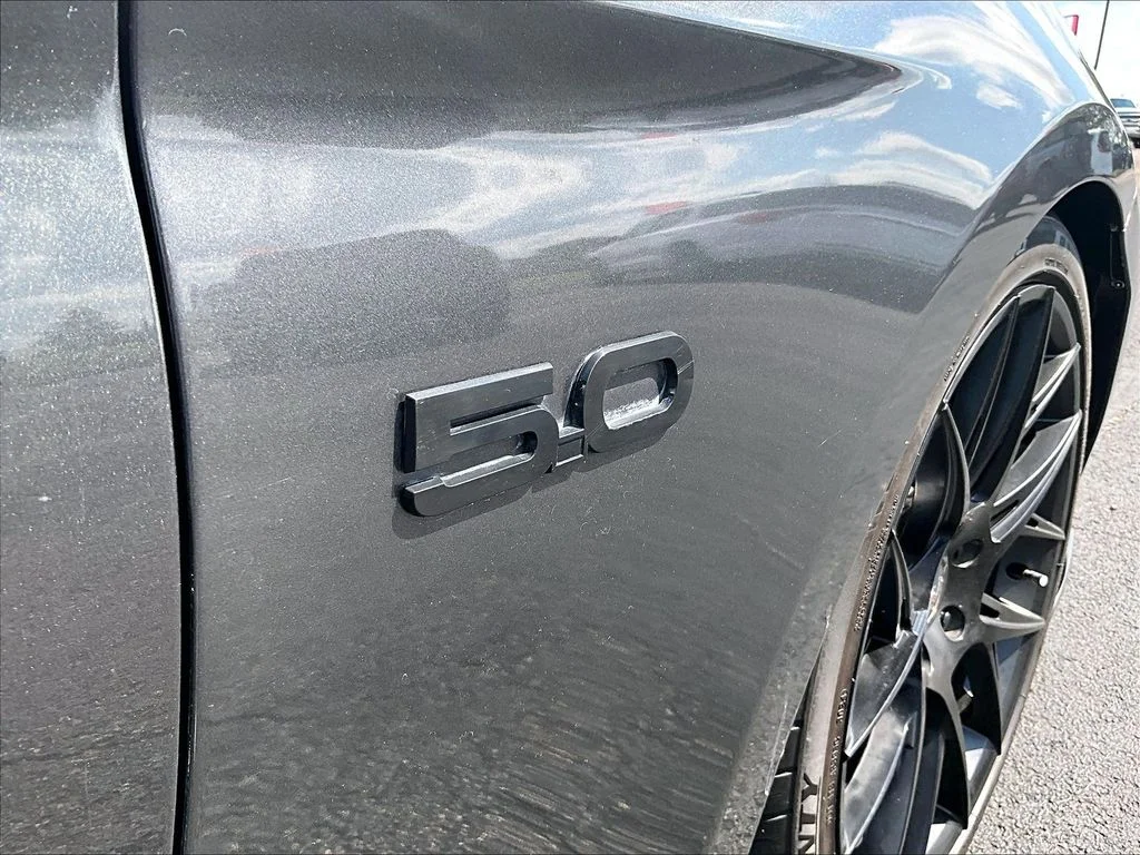 Used 2016 Gray Ford GT image 8