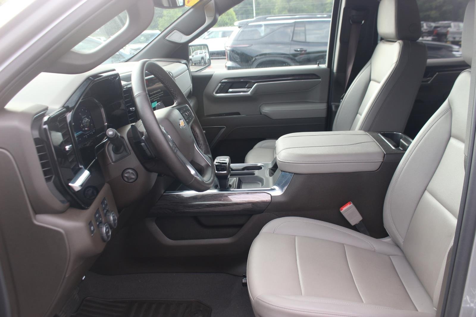 Used 2025 Sterling Gray Metallic Chevrolet LTZ image 16