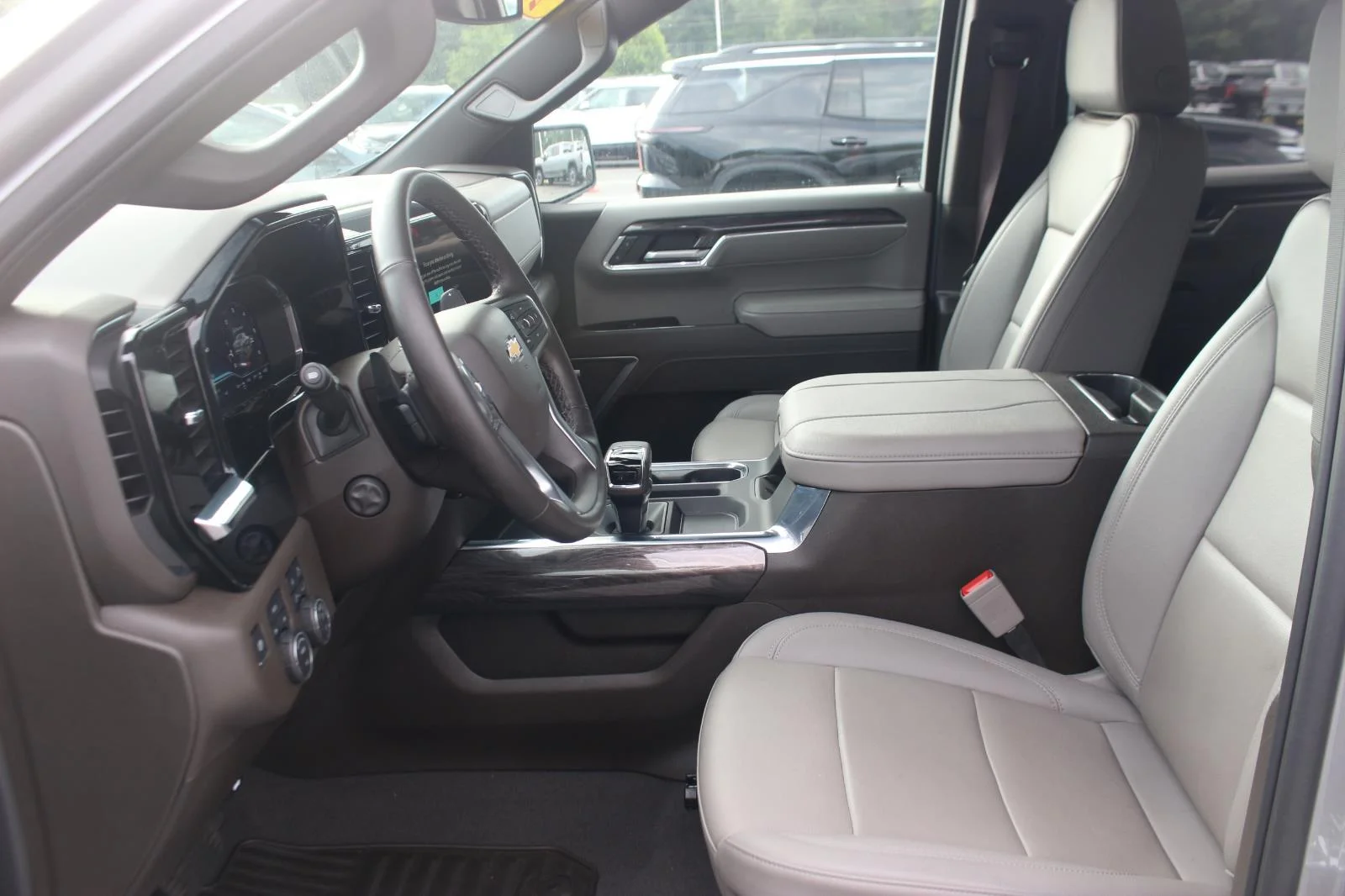 Used 2025 Sterling Gray Metallic Chevrolet LTZ image 16