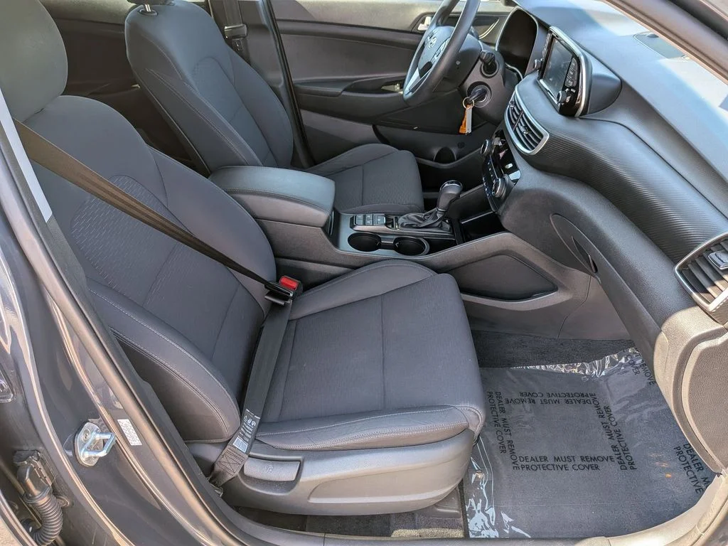 Used 2020 Blue Hyundai SE image 27