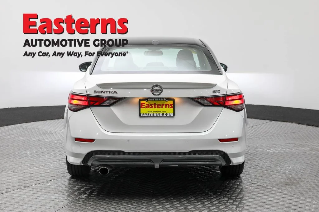 Used 2021 White Nissan SR image 6