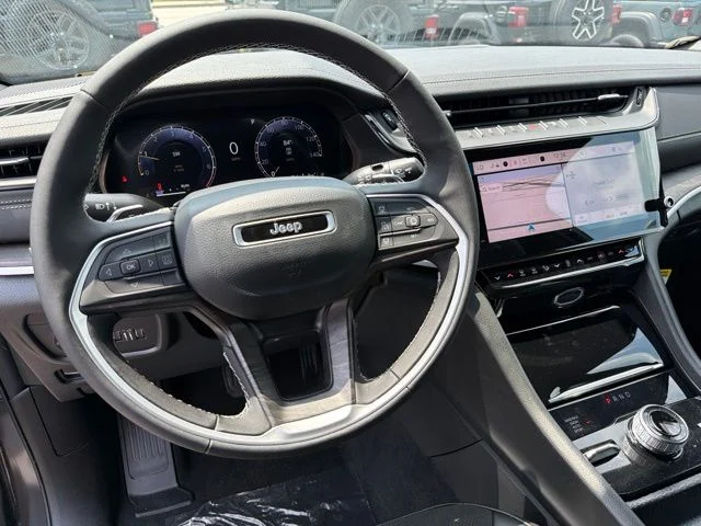 New 2026 Gray Jeep Altitude image 17