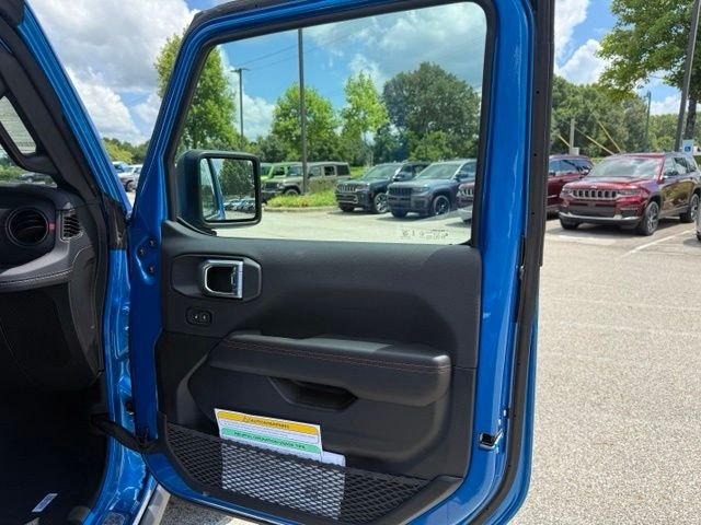 New 2026 Hydro Blue Pearl-Coat Exterior Paint Jeep Rubicon image 27