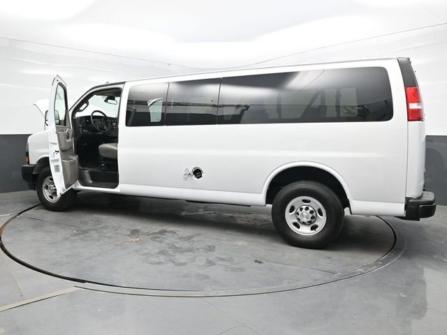 Used 2024 White Chevrolet LS image 44
