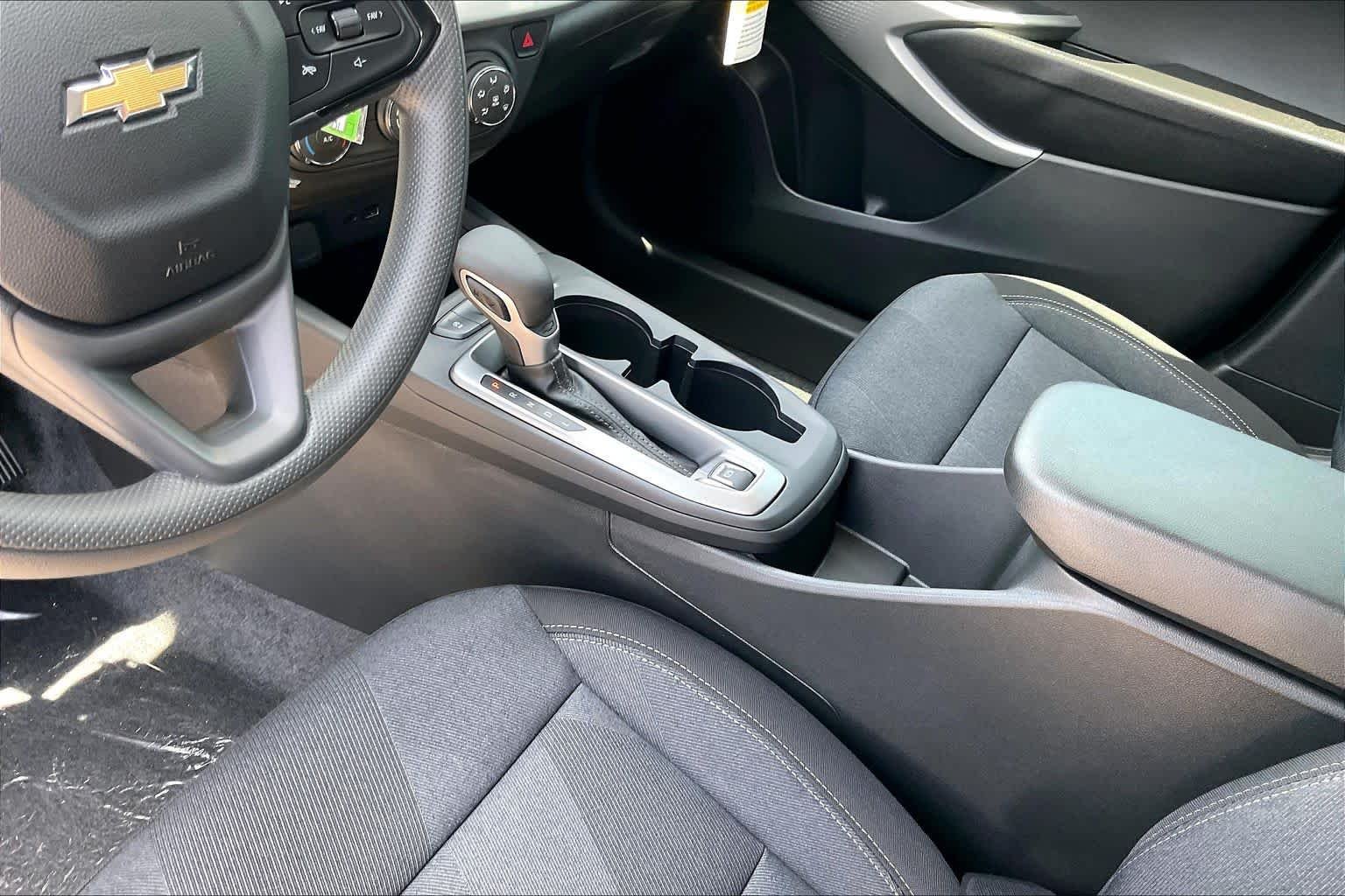2026 Chevrolet Trax LS - Photo 8