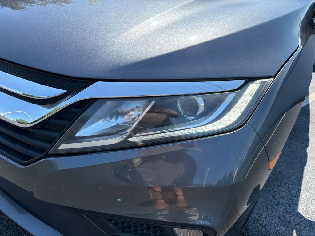 Certified Used 2018 Modern Steel Metallic Honda EX-L image 9