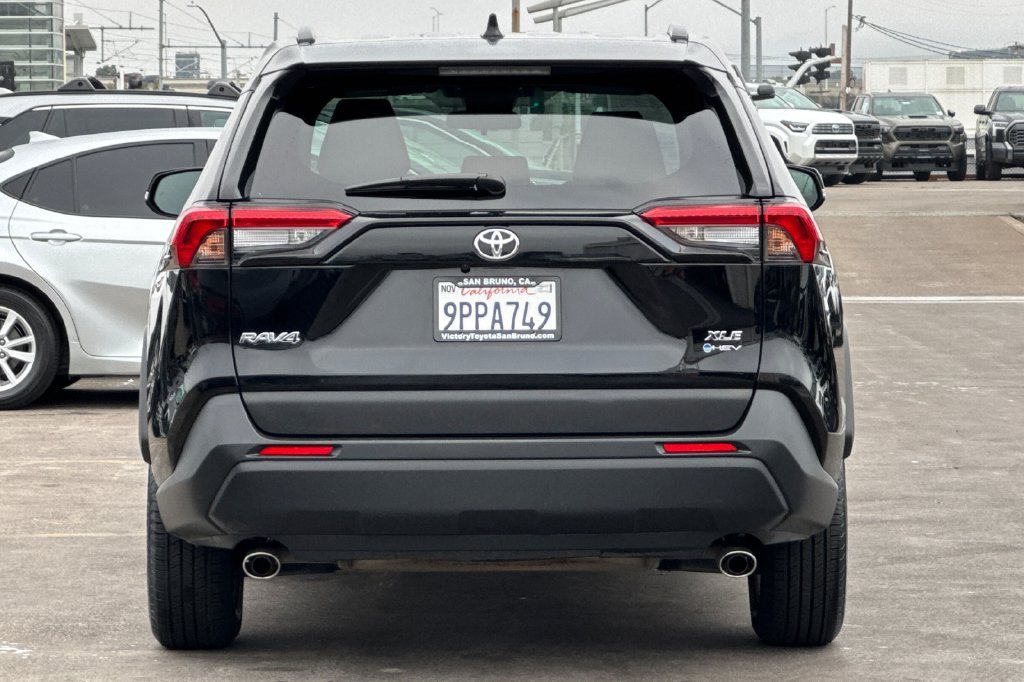 Used 2025 Black Toyota XLE image 5