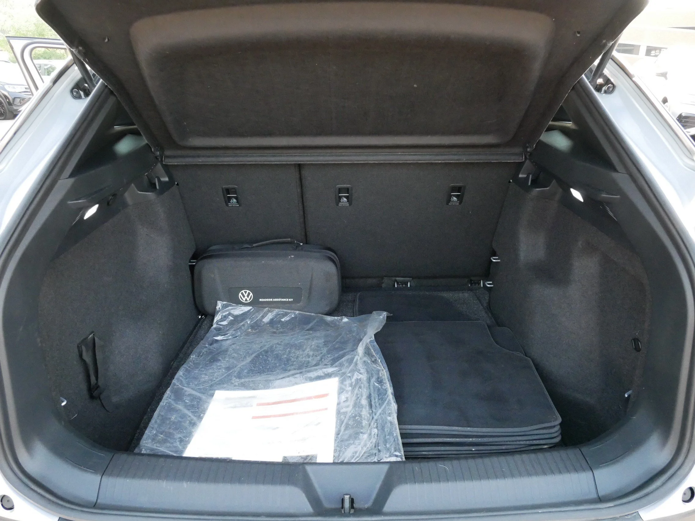 Certified Used 2021 Scale Silver Metallic Volkswagen Pro image 15
