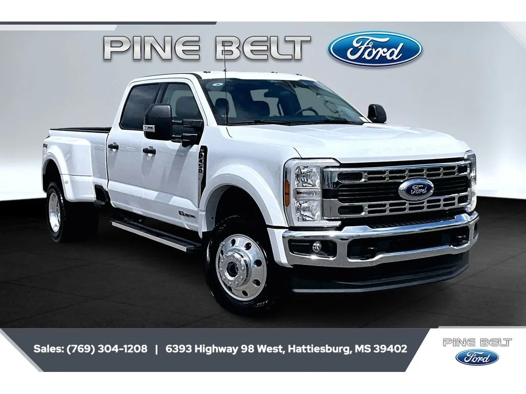 2026 Ford F-450 XLT 4x4 Crew Cab 8' Box DRW's photo