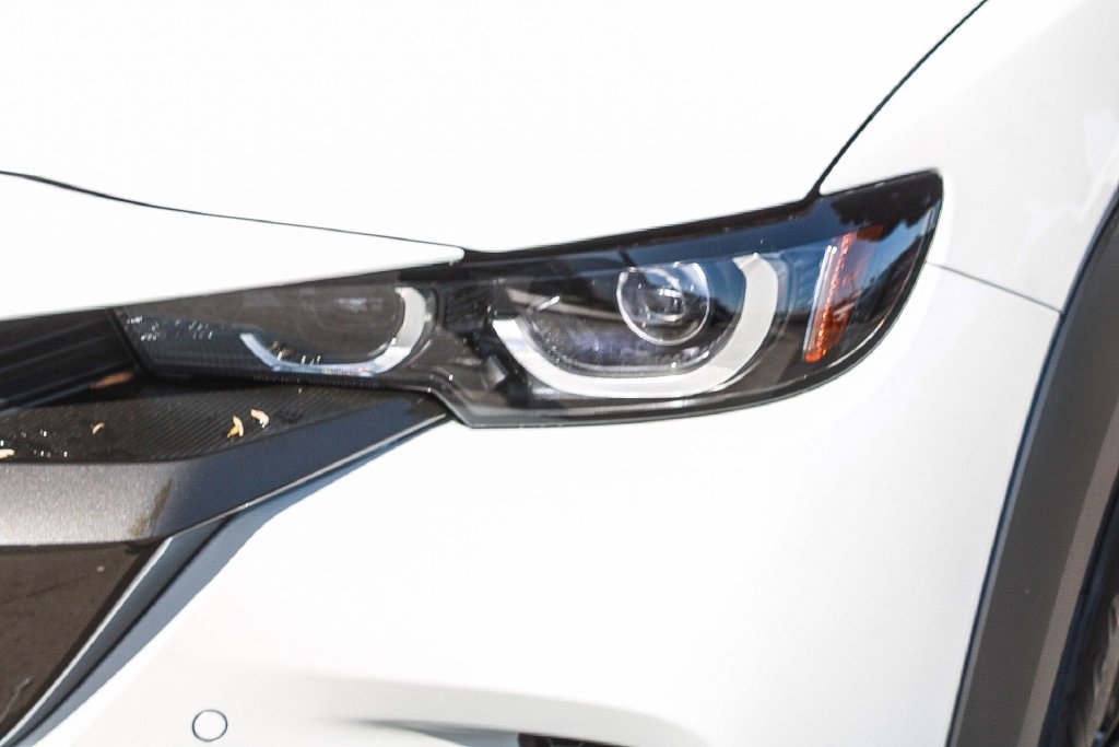 New 2026 Wind Chill Pearl Mazda Preferred AWD image 8