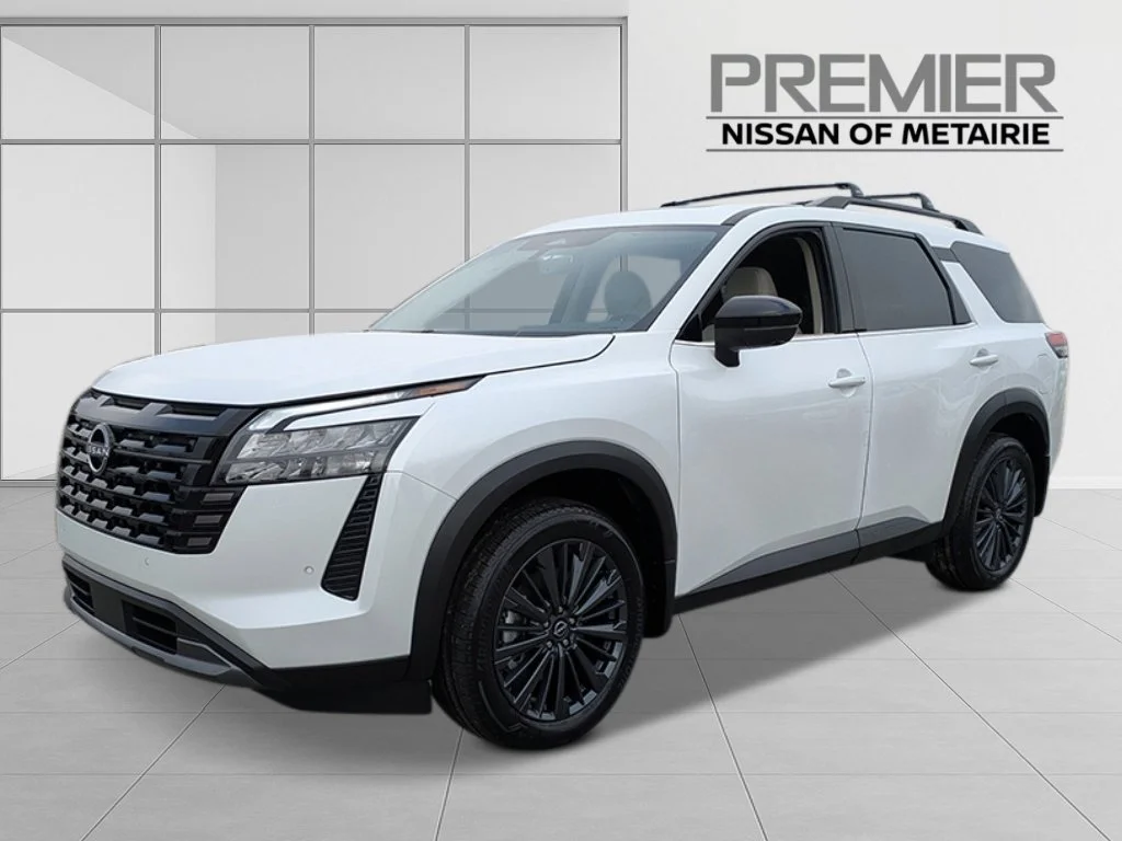 New 2026 Everest White Pearl TriCoat Nissan SL image 1