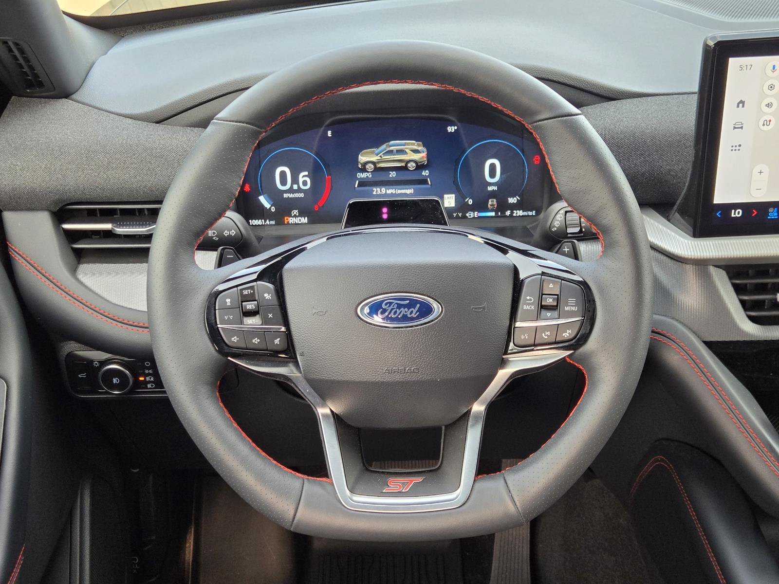 2026 Ford Explorer ST - Photo 20