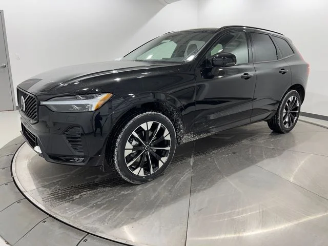 2026 Volvo XC60 Plus