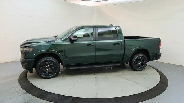 New 2026 Serrano-Green Metallic Exterior Paint RAM Big Horn/Lone Star image 5