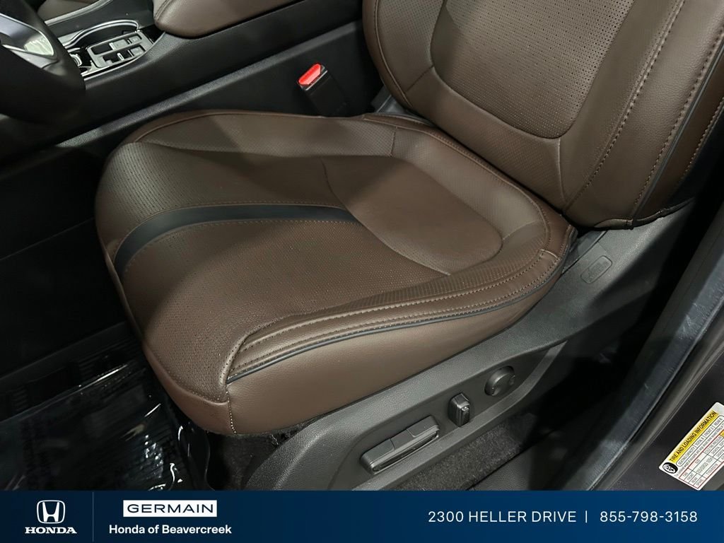 Certified Used 2025 Modern Steel Metallic Honda AWD Elite image 19